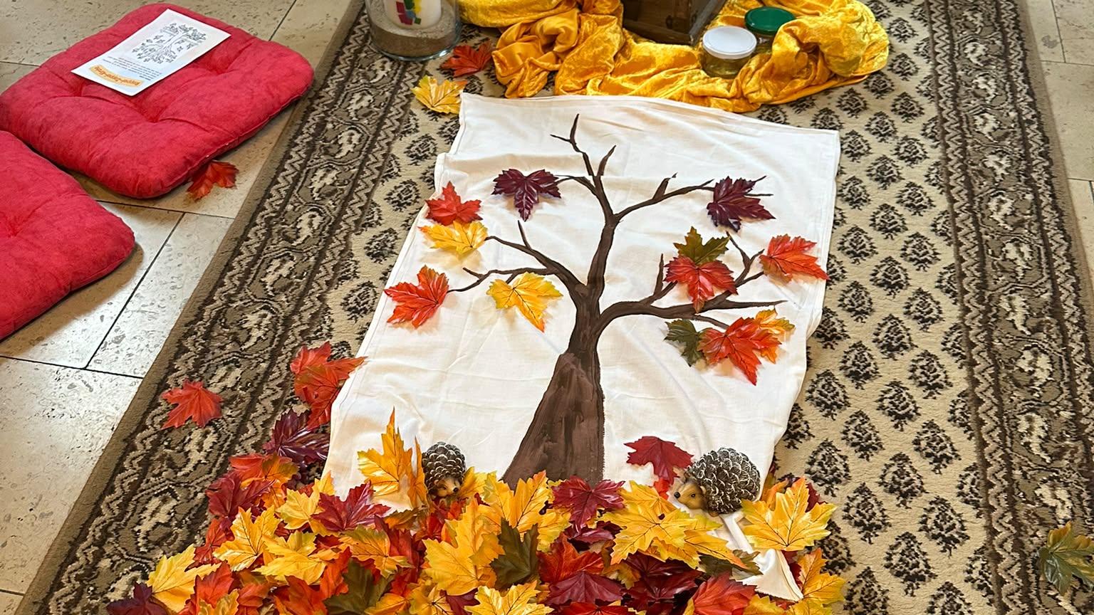 Rappel-Zappel-Kirche Herbstbaum